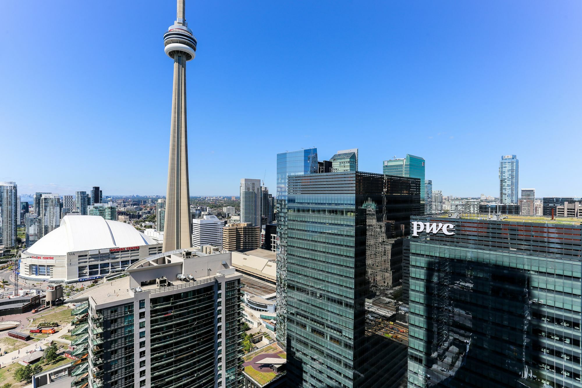 Mhs - Incredible Cn Tower View 4*